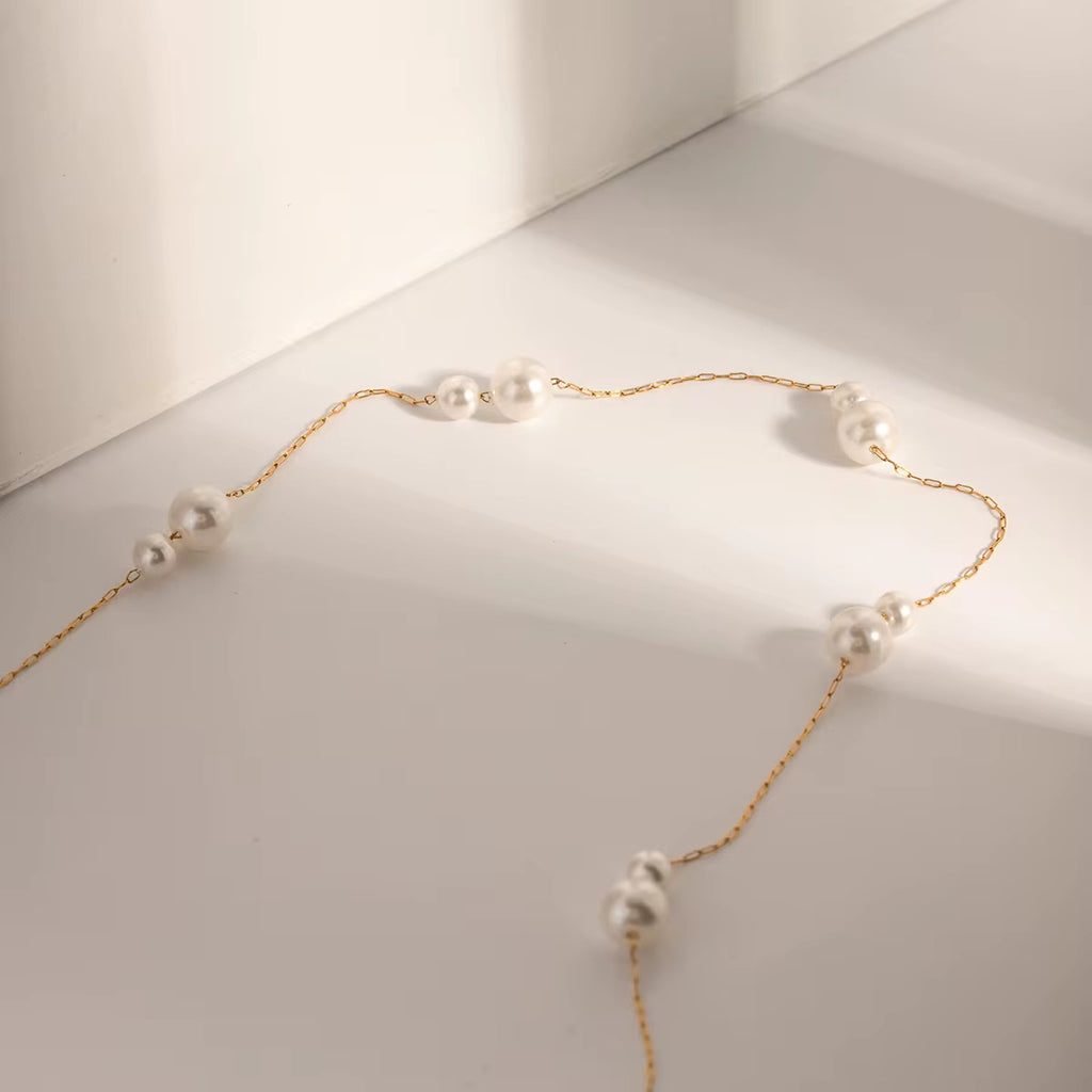 Pearl whisper bracelet