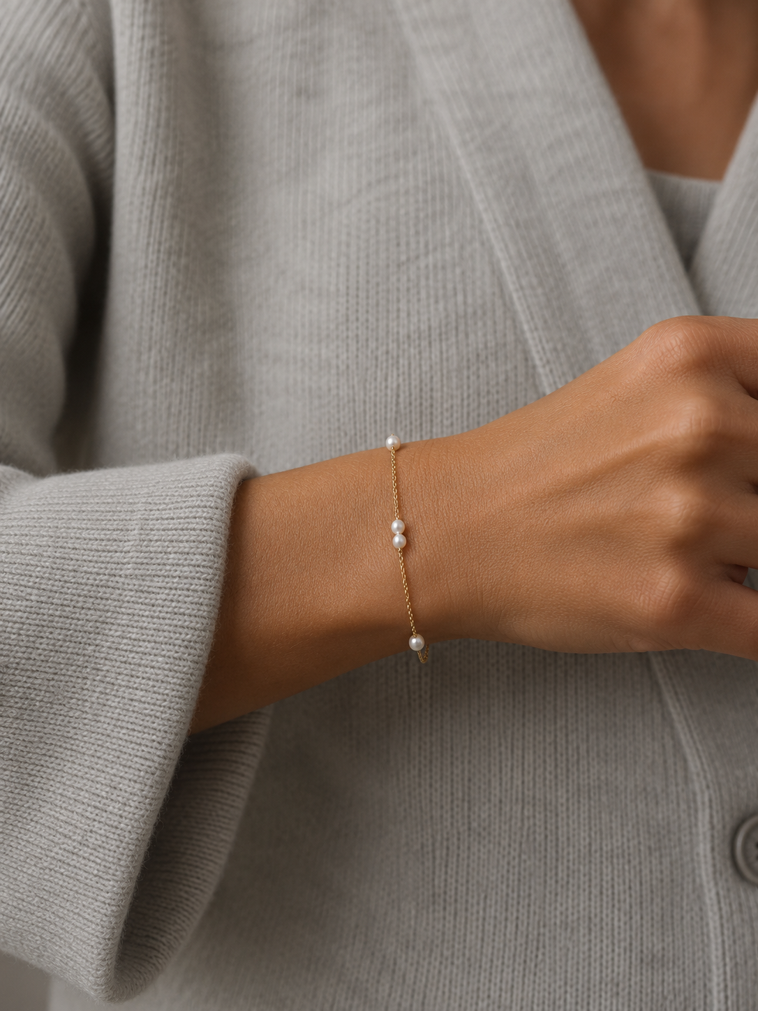 Pearl whisper bracelet