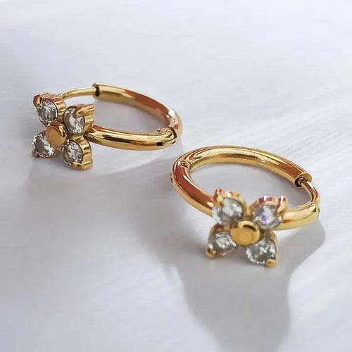 Aura Studs
