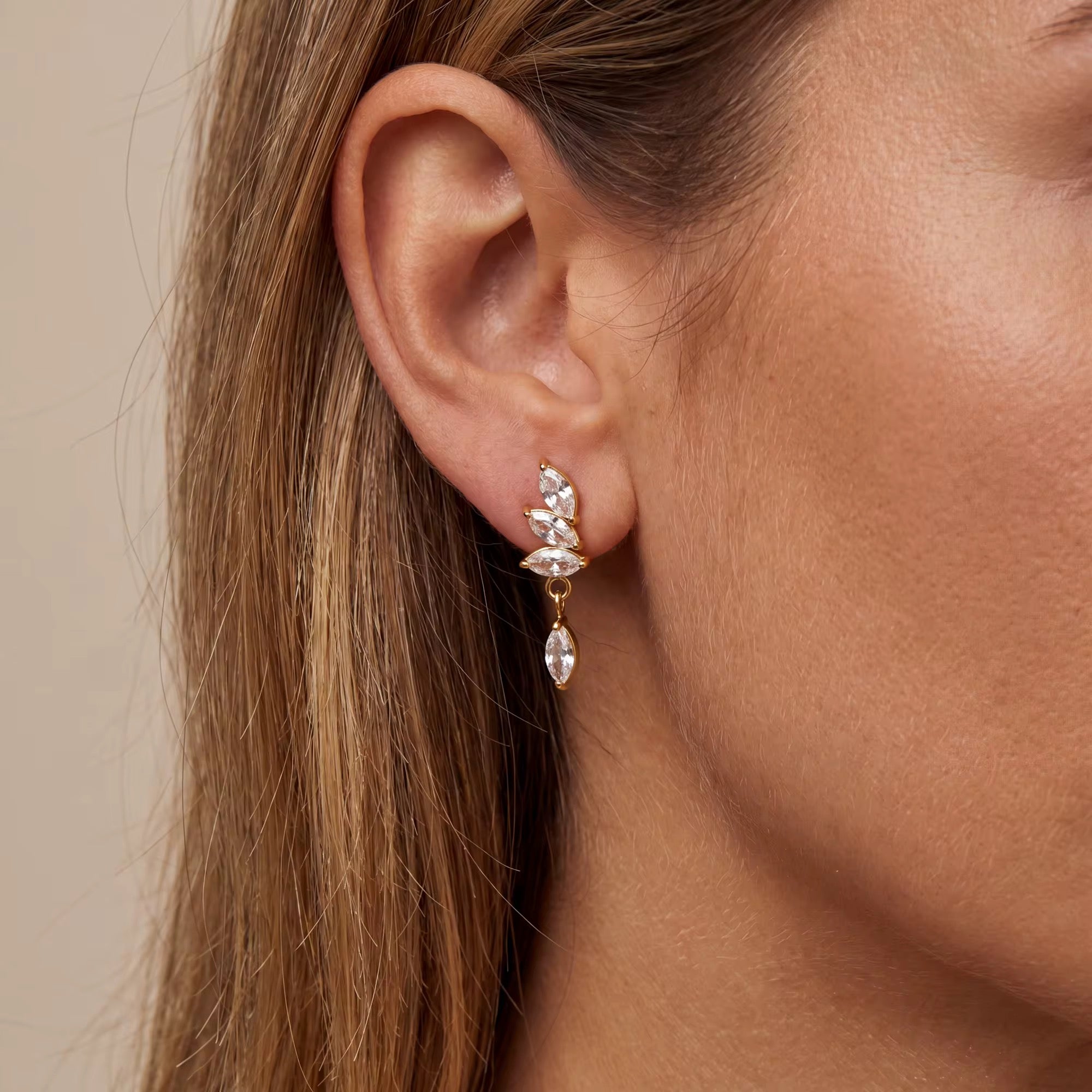 Aura Studs