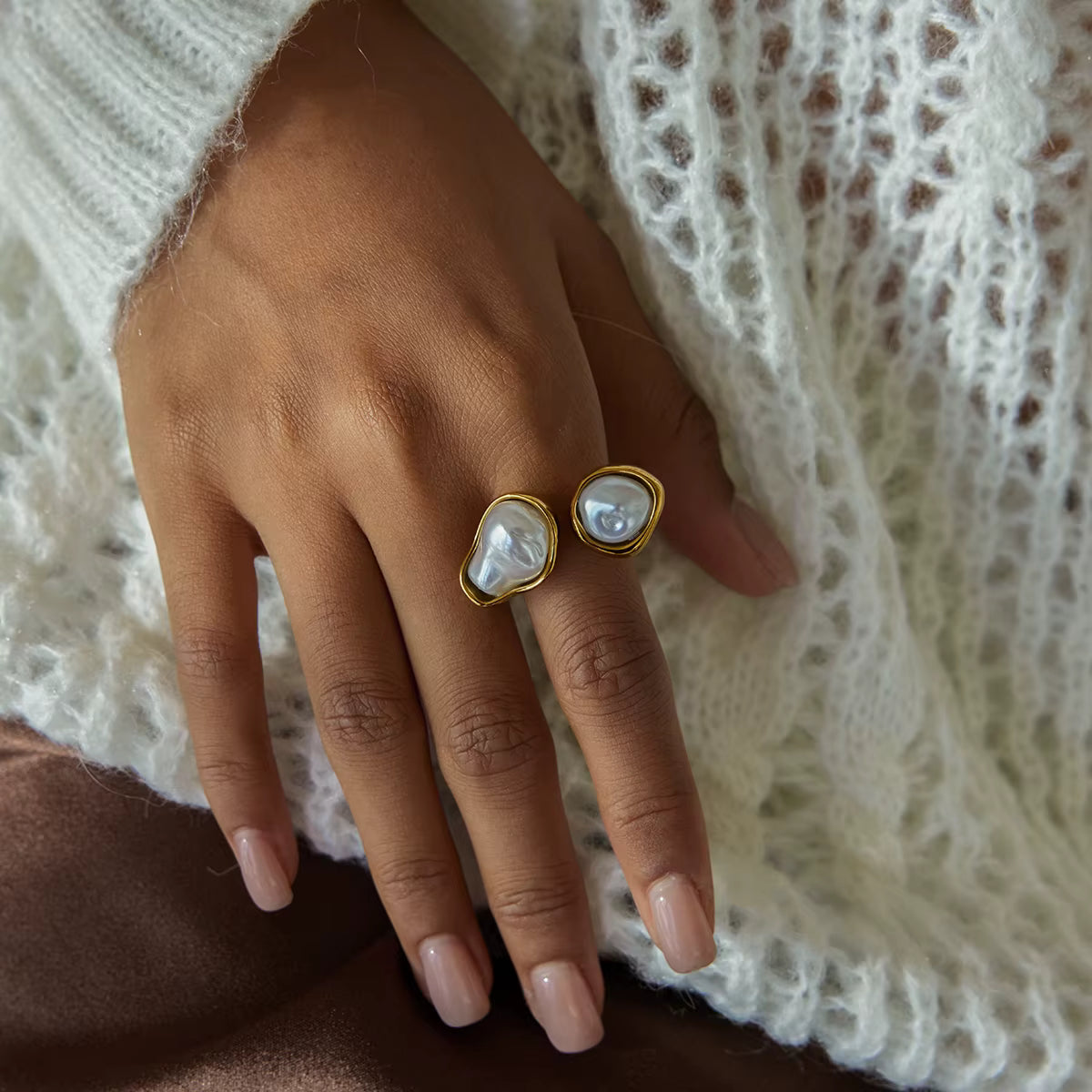 Maya pearl ring